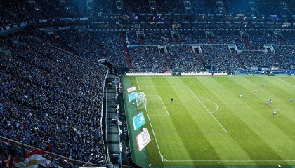 九游软件-英超球队通过AI分析优化多角度高压逼抢覆盖区域，英超prizm choice